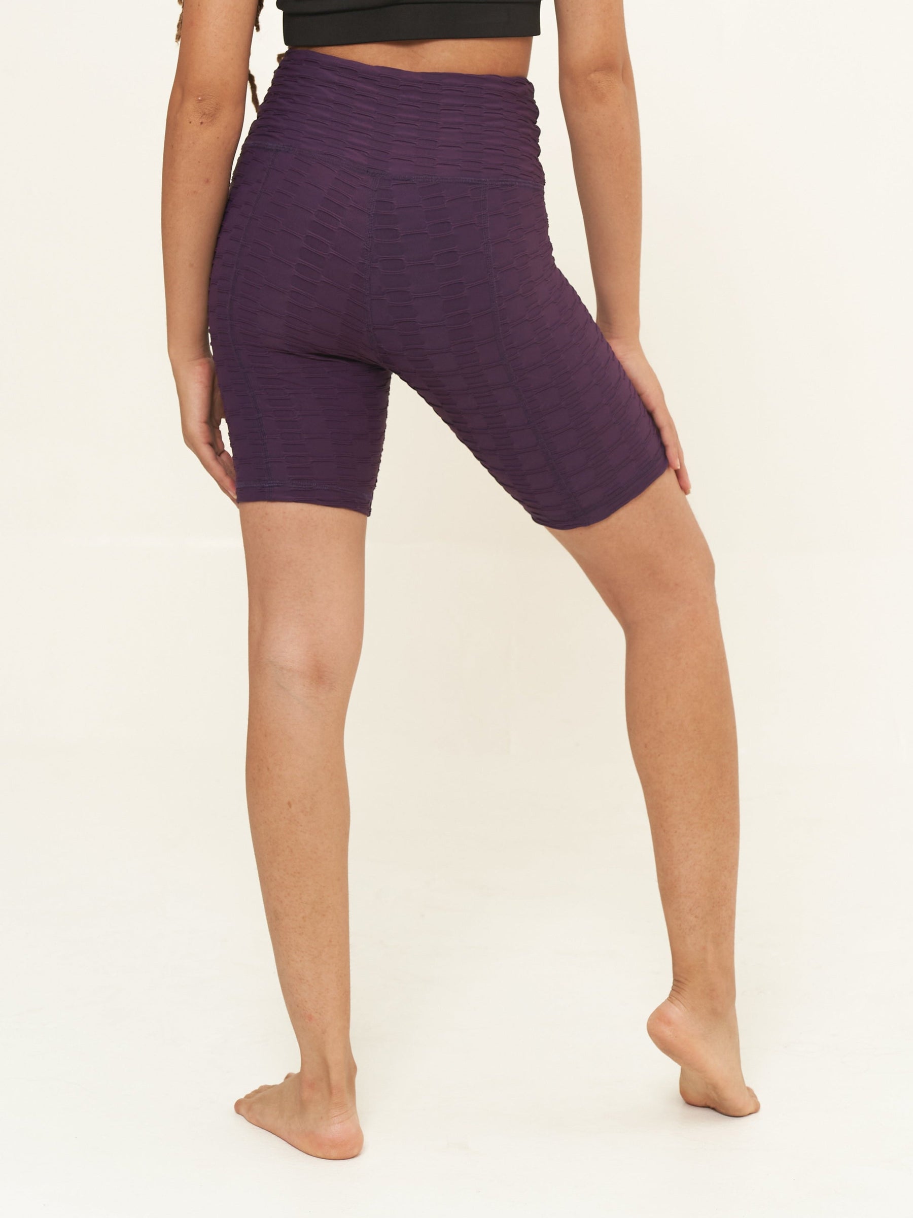 Hi-Rise Biker Short - Eggplant Links Pattern