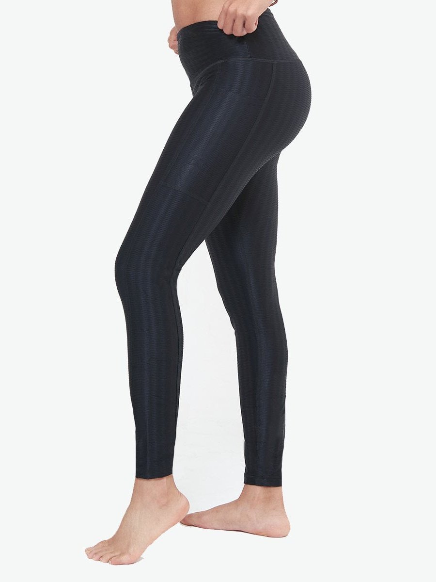 Hi-Rise Square Pocket Leggings - Black Zap