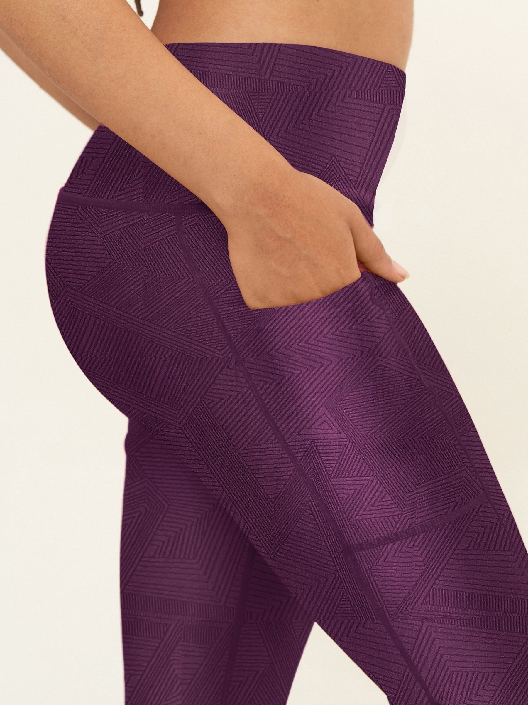 Hi-Rise Square Pocket Leggings - Sangria Geo Pattern