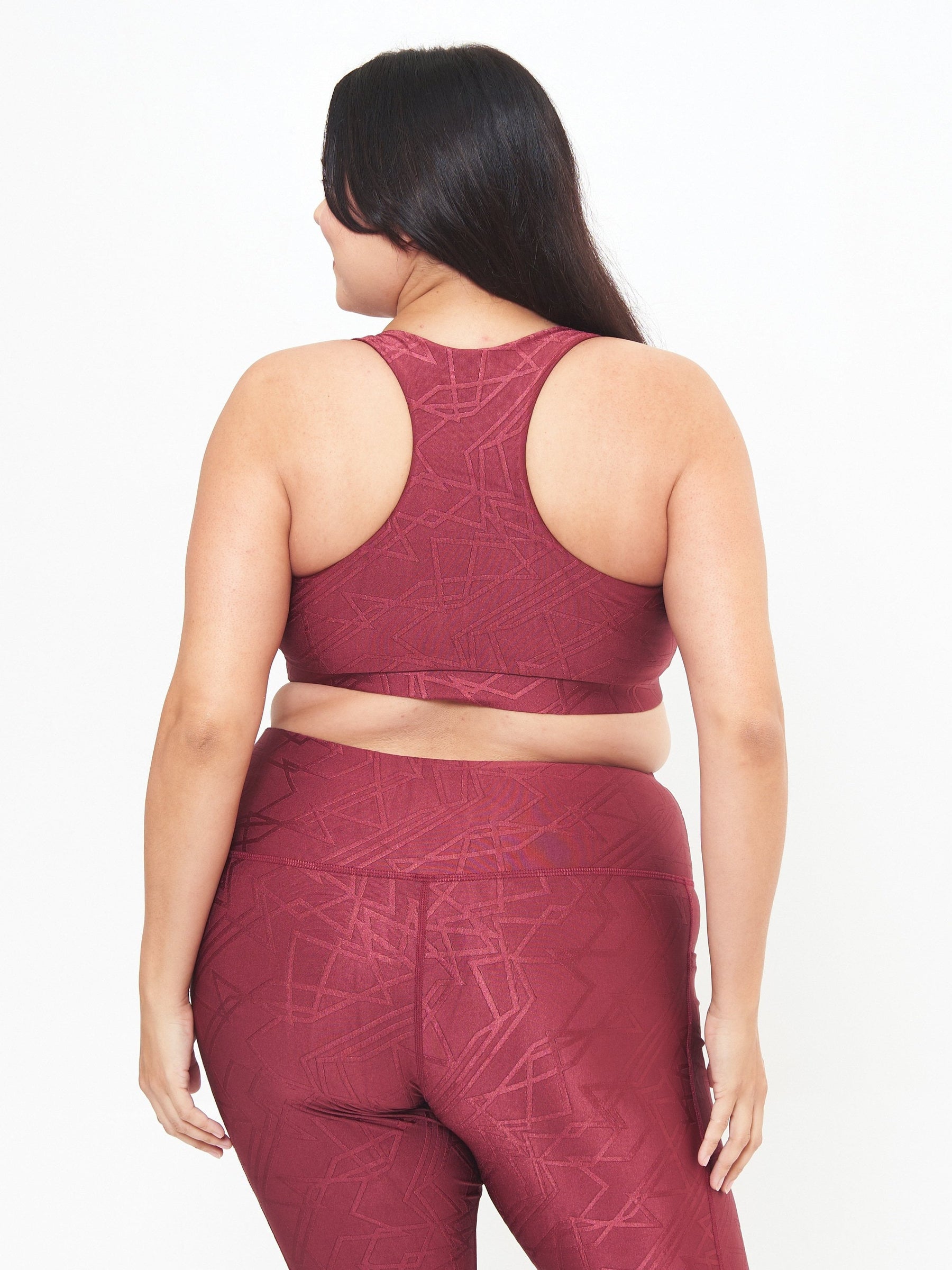 Square Neck Performance Bra - Pomegranate Linear Pattern