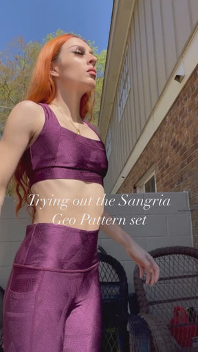 Hi-Rise Square Pocket Leggings - Sangria Geo Pattern