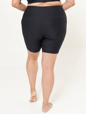 Hi-Rise Square Pocket Biker Shorts-  Black Ridges Pattern